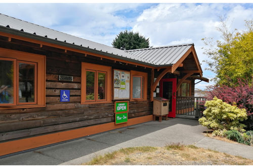Mayne Island Library